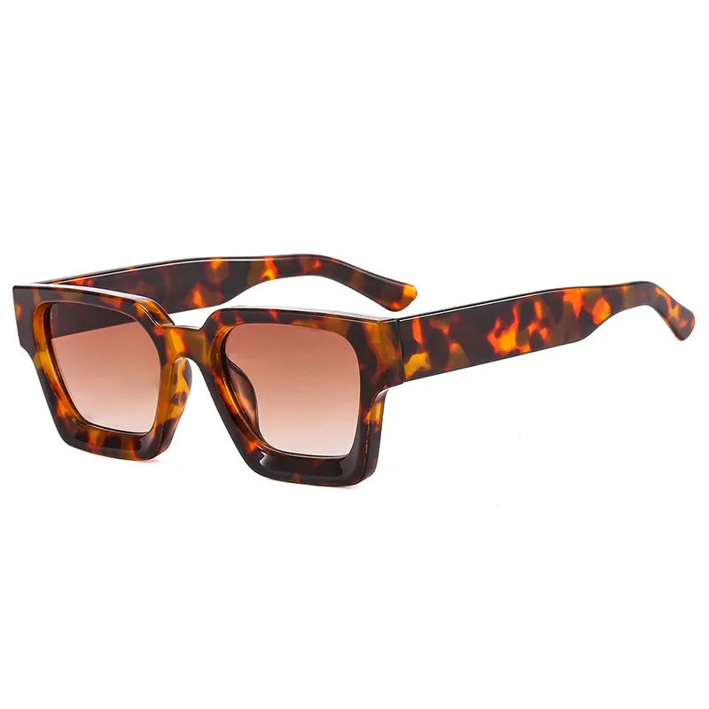 Lunette de soleil Veltrix Bold Square Femme